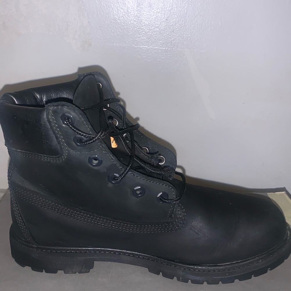 Timberlands - Picture 3 of 4